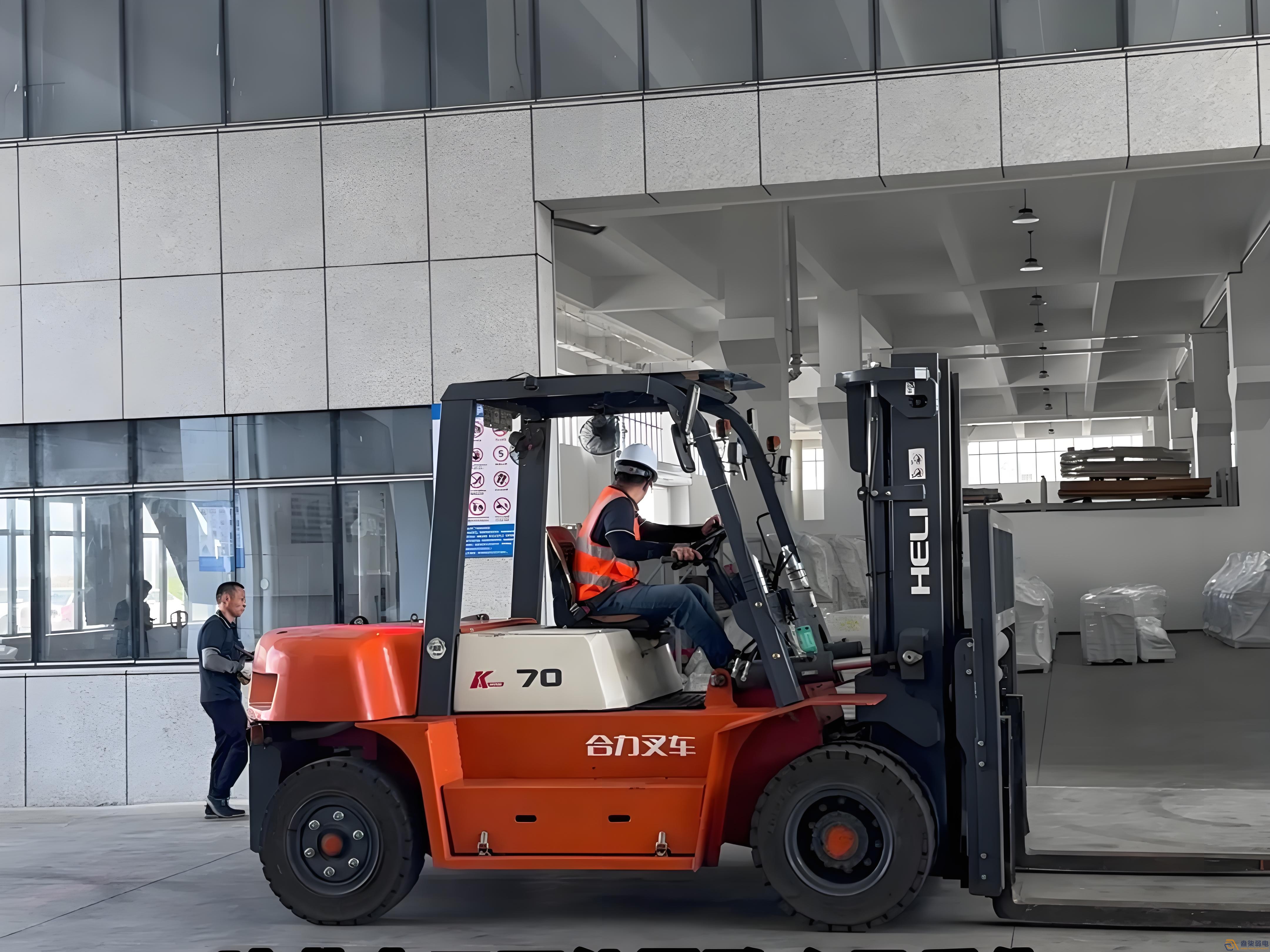 工廠叉車監控解決方案